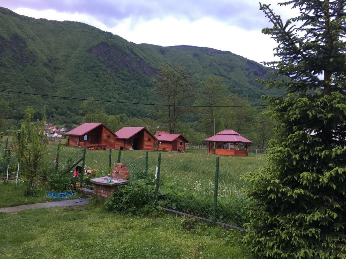 Bungalows-Oaza Vuthaj Exterior foto
